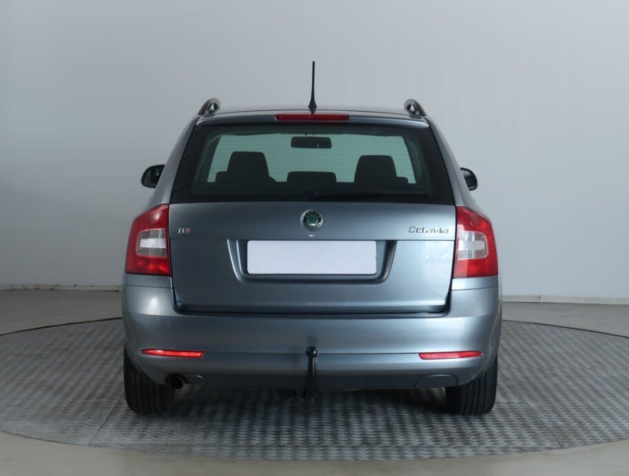 2011 Škoda OCTAVIA - 6