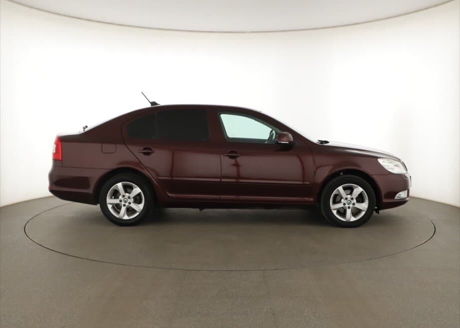 2011 Škoda OCTAVIA - 8