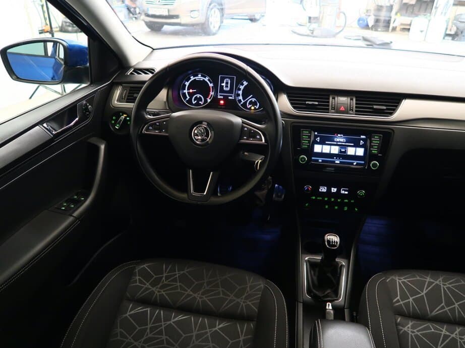 2019 Škoda RAPID - 9