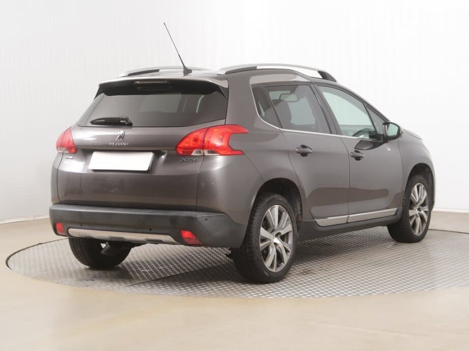 2016 Peugeot 2008 - 7