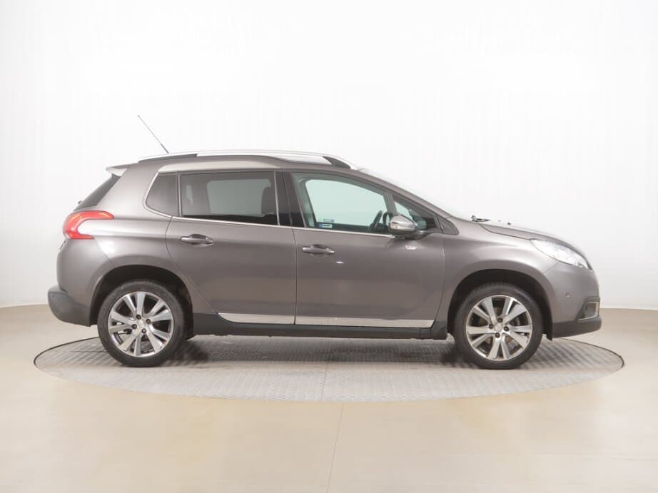 2016 Peugeot 2008 - 8