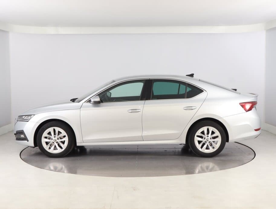 2021 Škoda OCTAVIA - 4