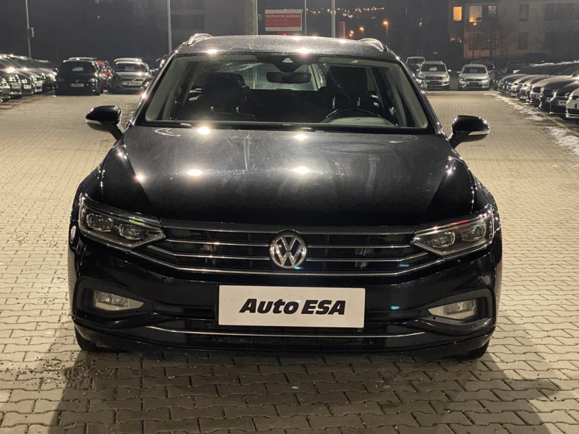 2020 Volkswagen PASSAT - 2