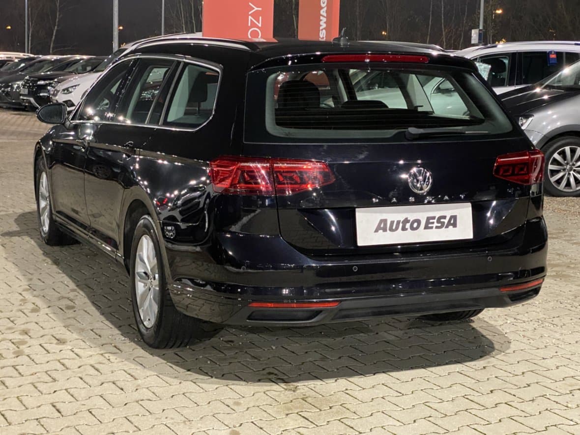 2020 Volkswagen PASSAT - 6