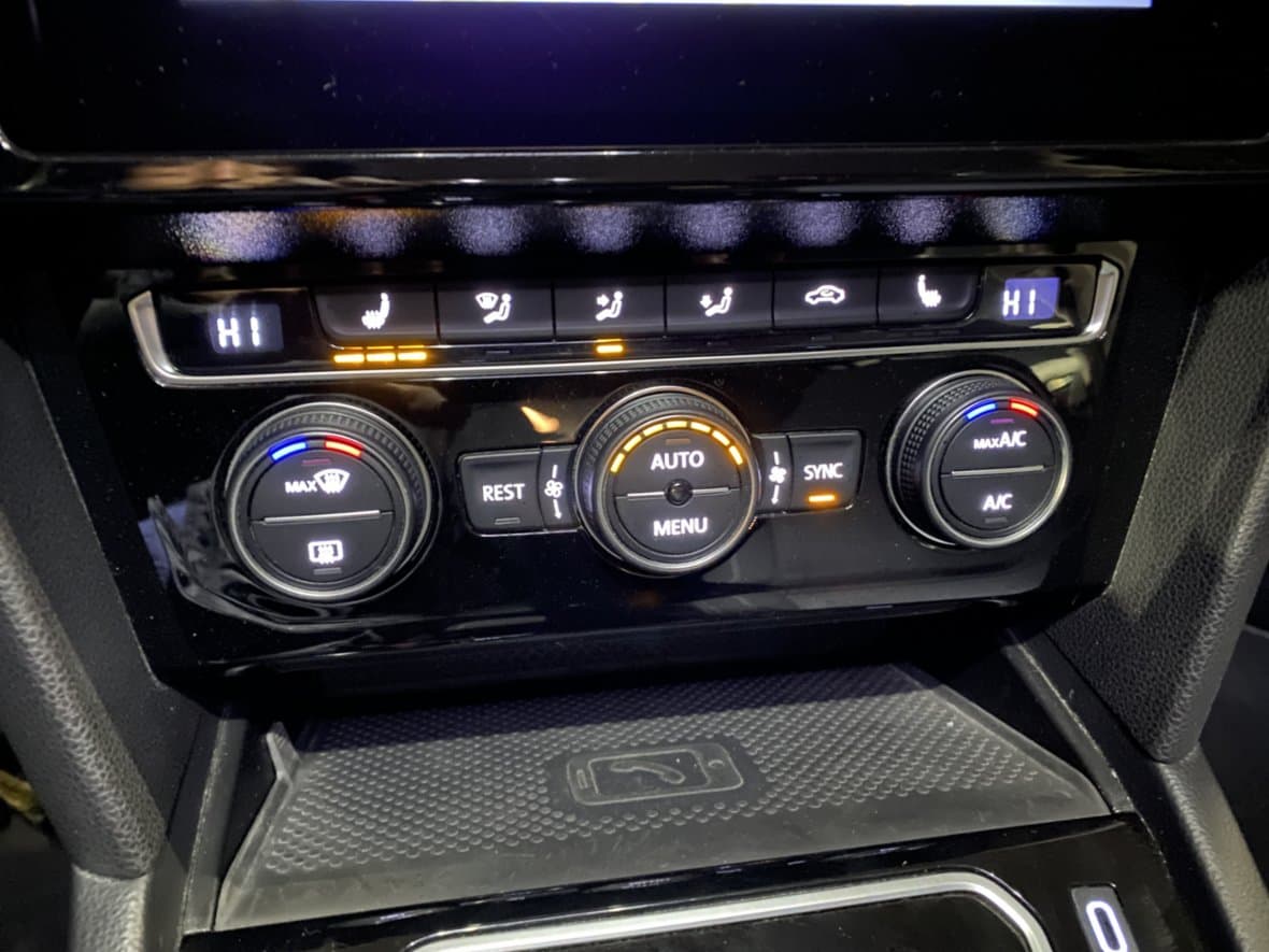 2020 Volkswagen PASSAT - 16