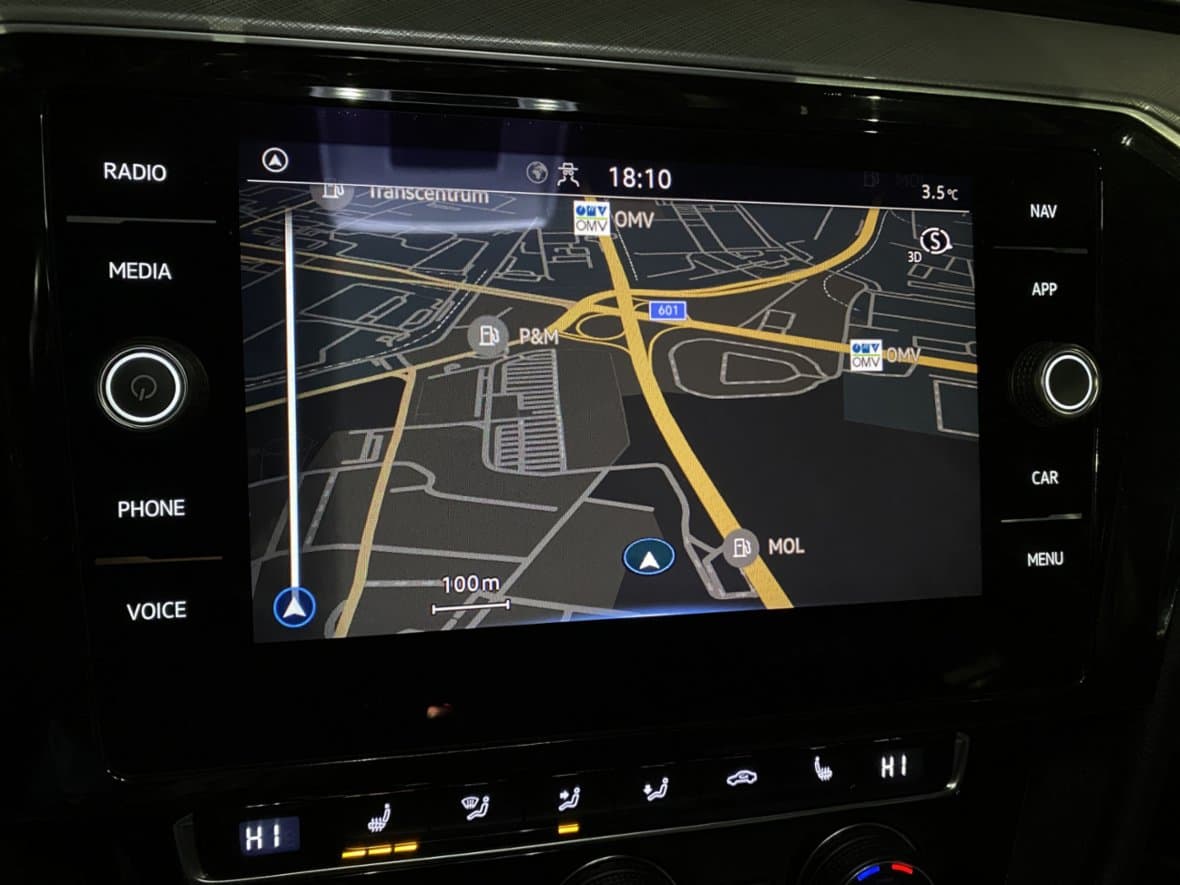 2020 Volkswagen PASSAT - 17