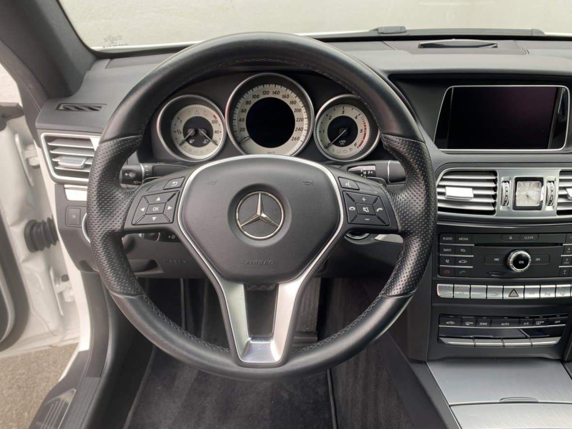 2016 Mercedes-Benz E-CLASS - 11