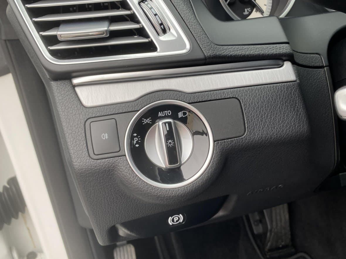 2016 Mercedes-Benz E-CLASS - 16