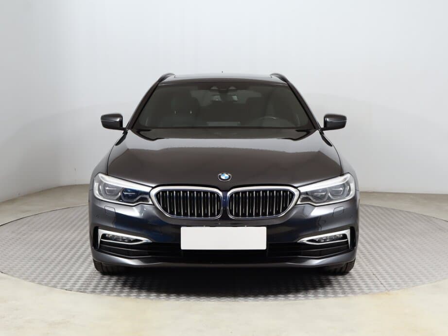 2017 BMW 5-SERIES - 2