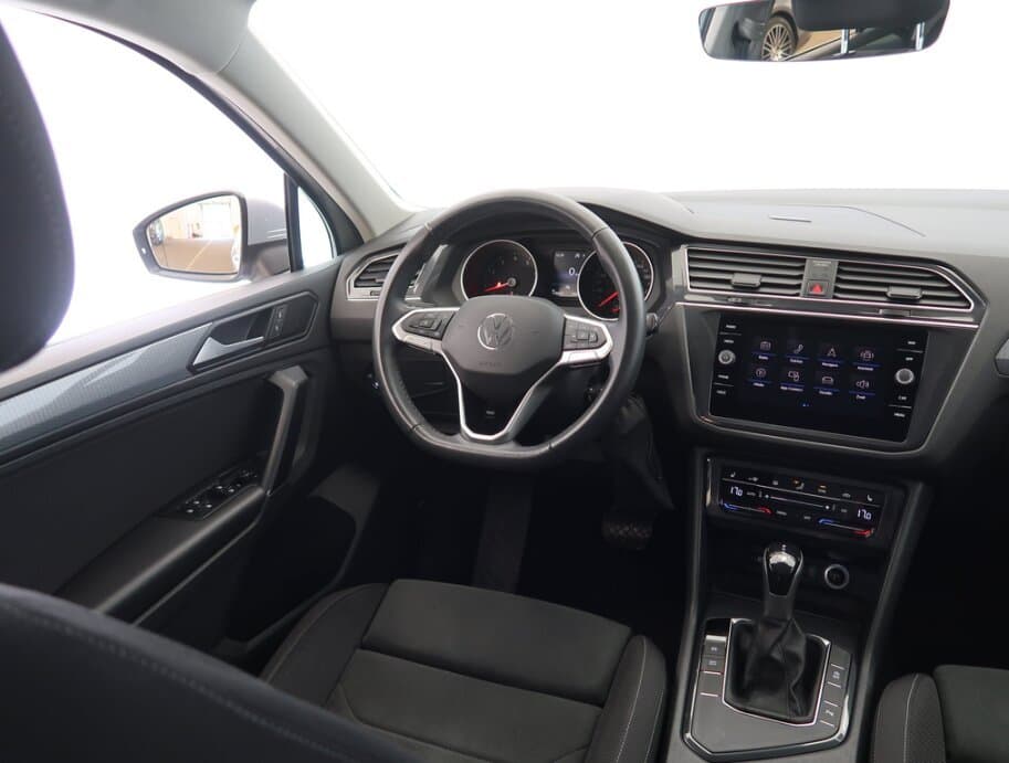 2021 Volkswagen TIGUAN - 9