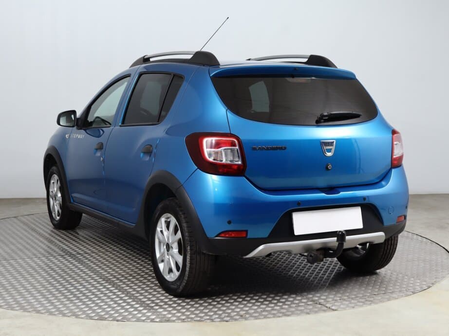 2016 Dacia SANDERO - 9