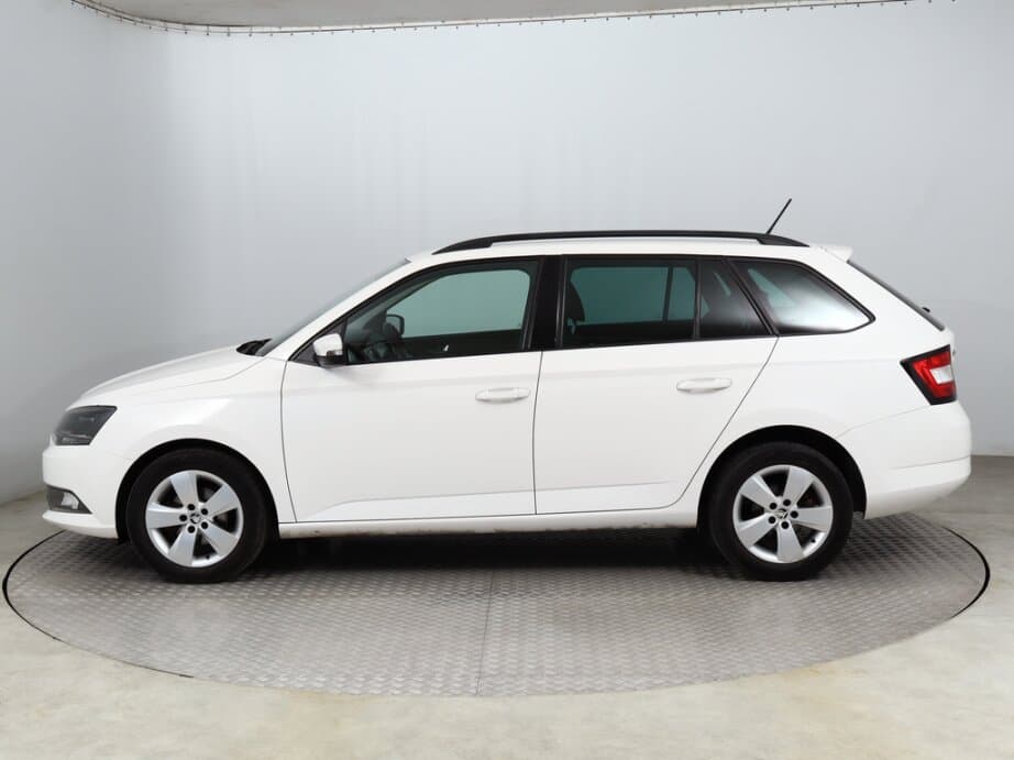 2016 Škoda FABIA - 4
