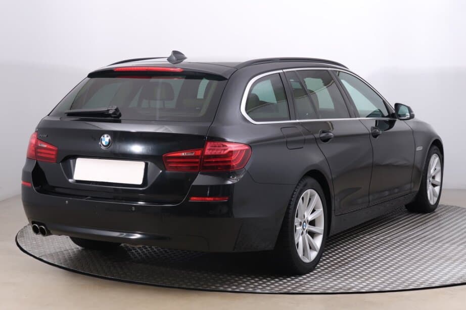 2014 BMW 5-SERIES - 7
