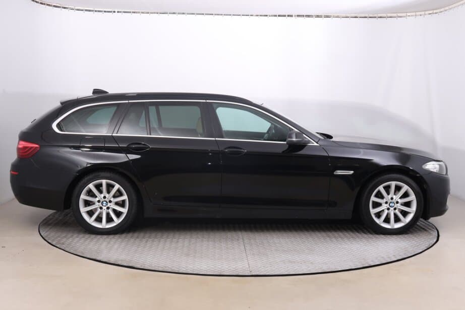 2014 BMW 5-SERIES - 8