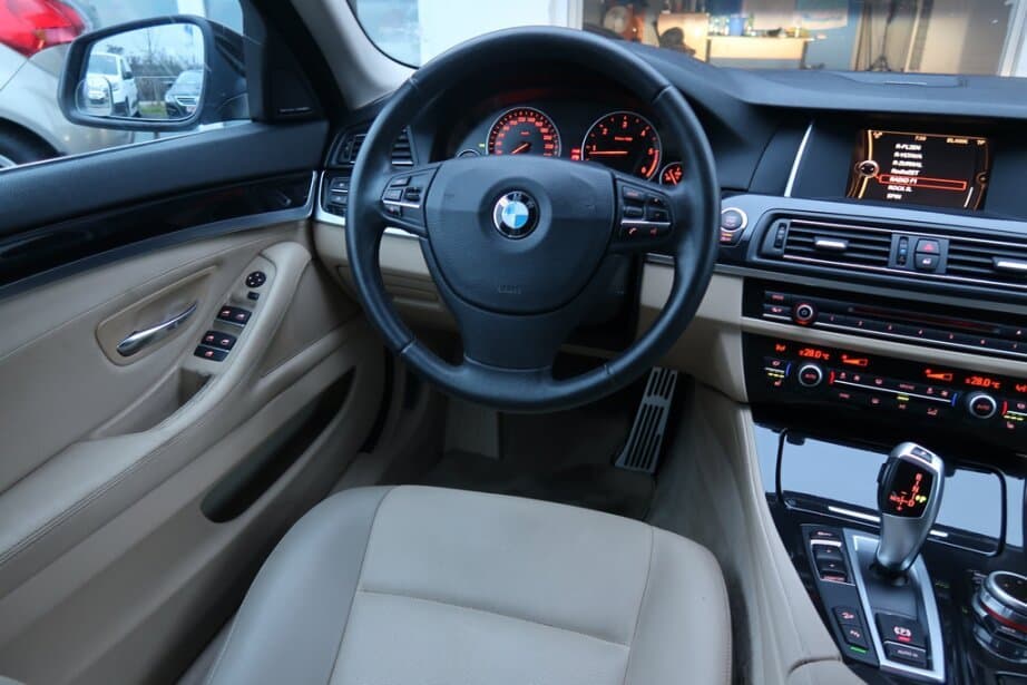 2014 BMW 5-SERIES - 9