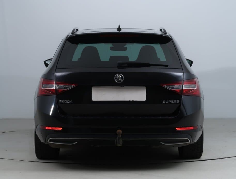 2018 Škoda SUPERB - 6