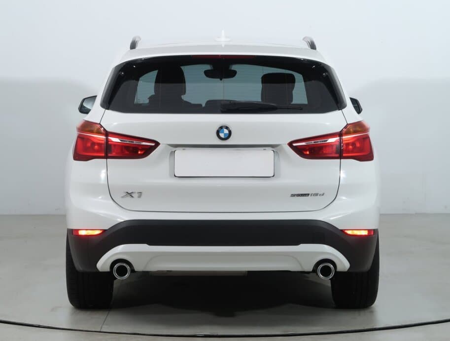 2019 BMW X1 - 6