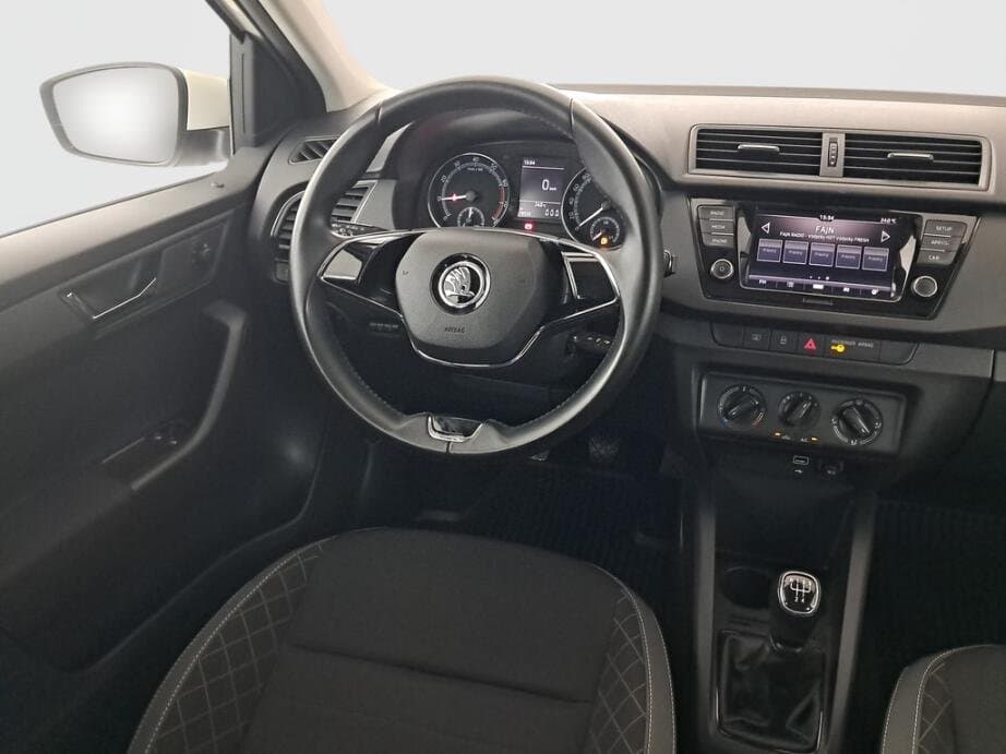 2022 Škoda FABIA - 9