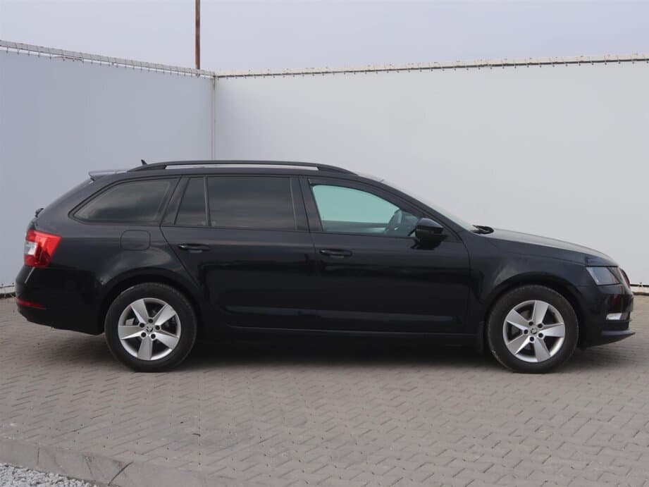 2019 Škoda OCTAVIA - 8