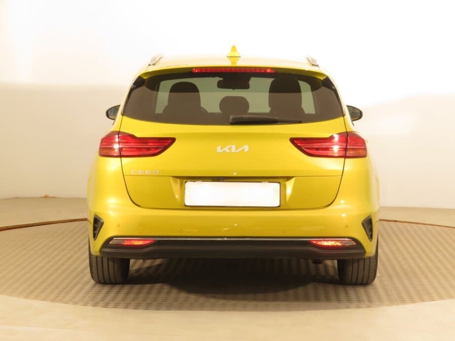 2022 Kia CEE'D - 6