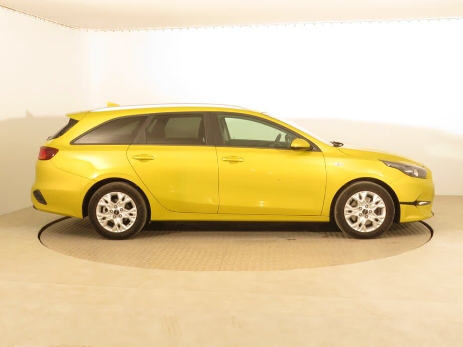 2022 Kia CEE'D - 8
