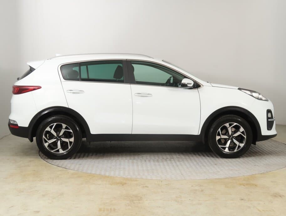 2019 Kia SPORTAGE - 8