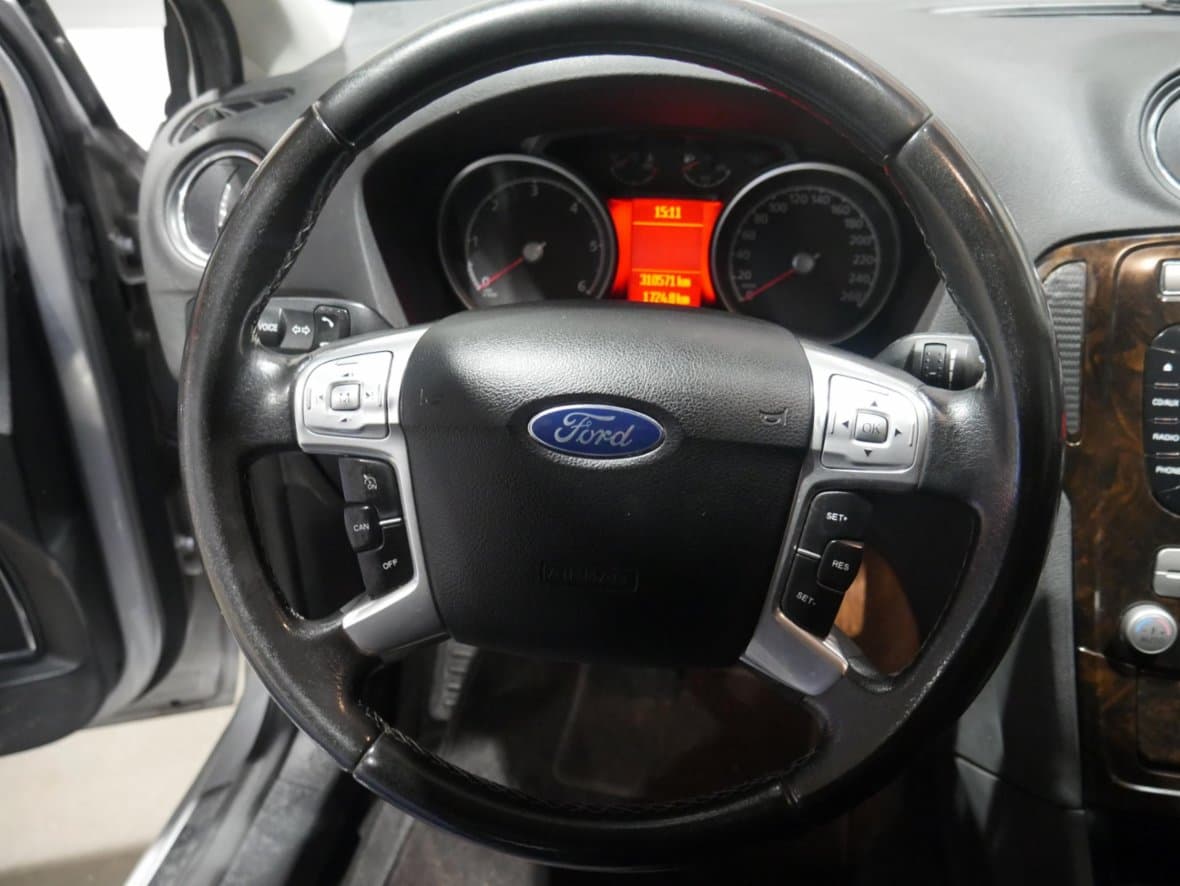 2008 Ford MONDEO - 34