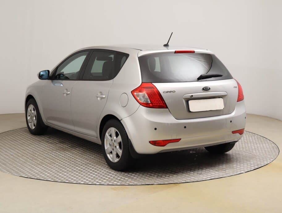 2013 Kia CEE'D - 5