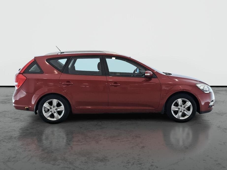 2011 Kia CEE'D - 8