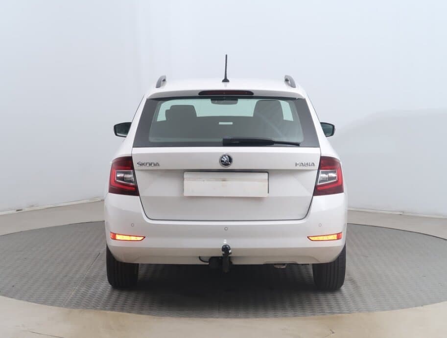 2019 Škoda FABIA - 6