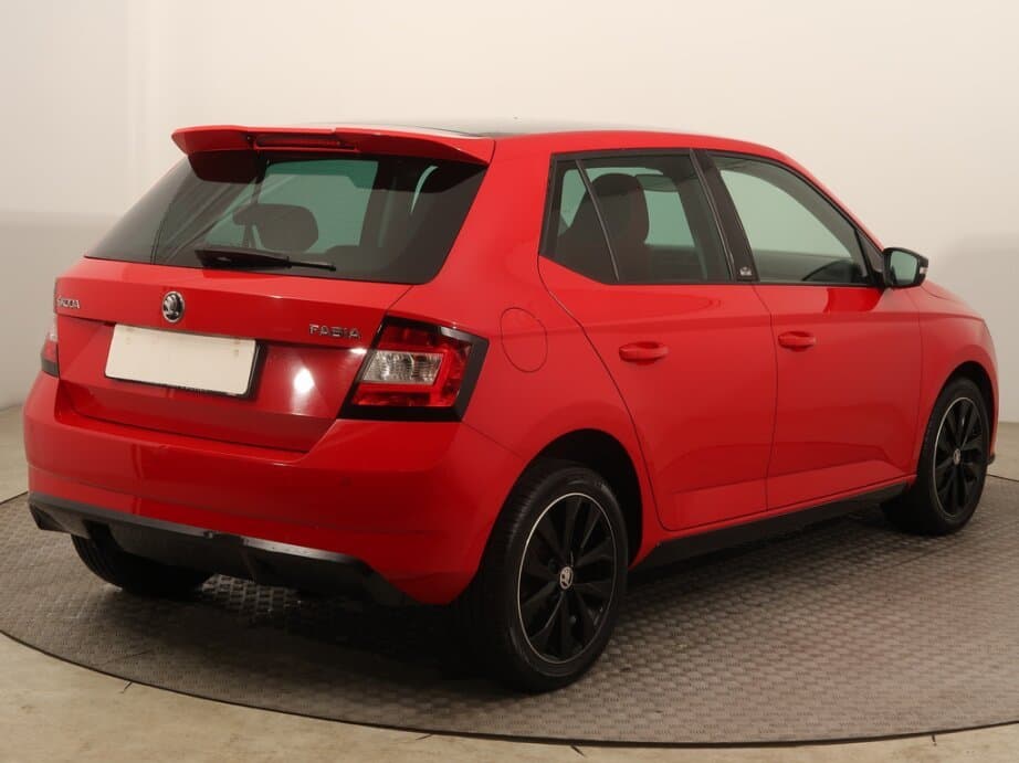 2016 Škoda FABIA - 7