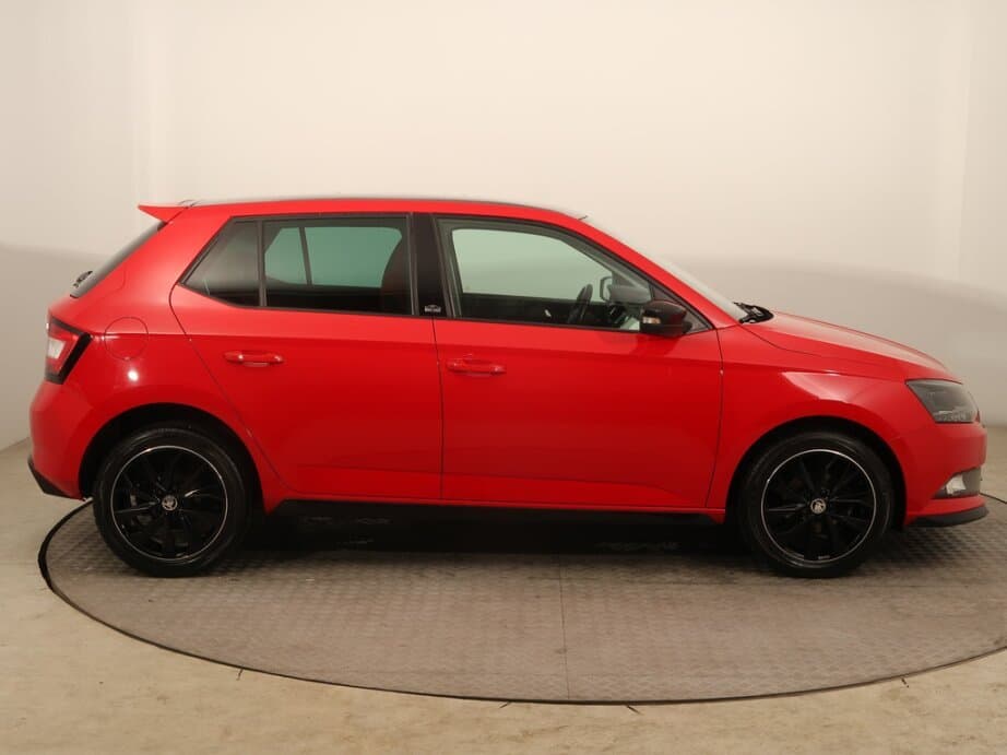 2016 Škoda FABIA - 8