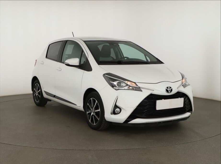 2018 Toyota YARIS