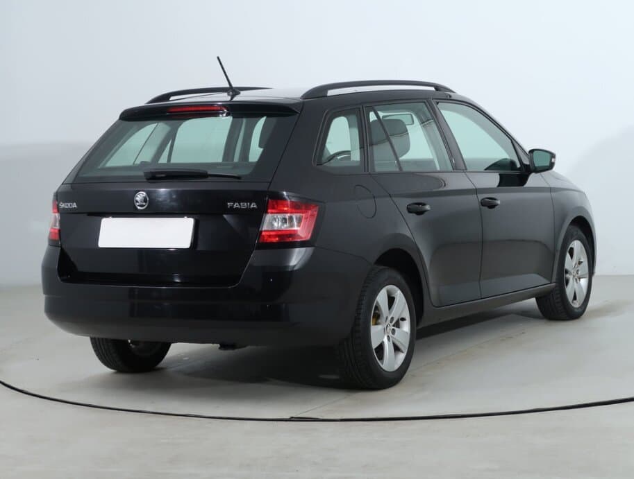 2017 Škoda FABIA - 7
