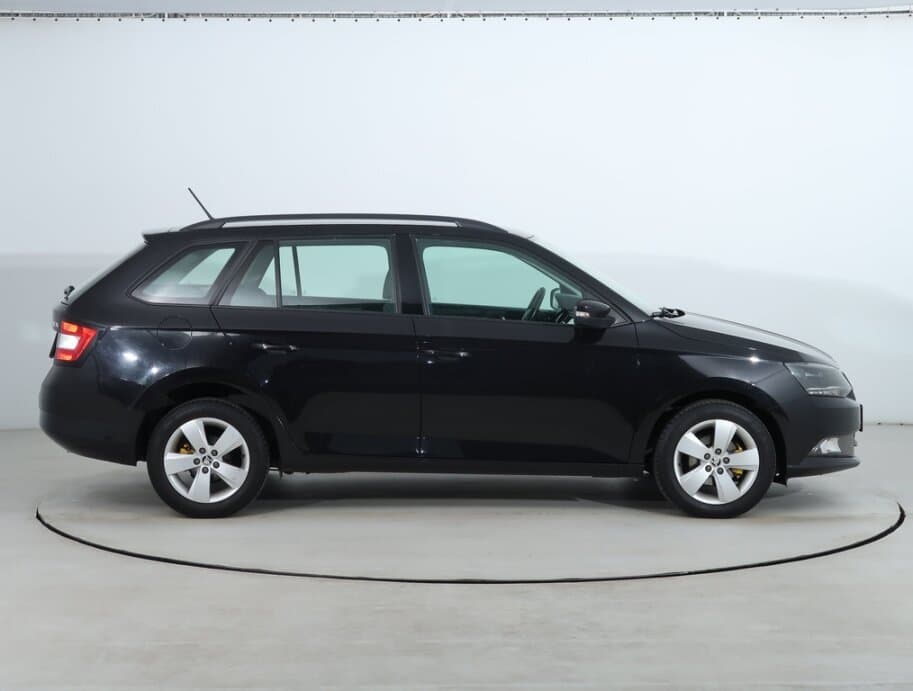 2017 Škoda FABIA - 8