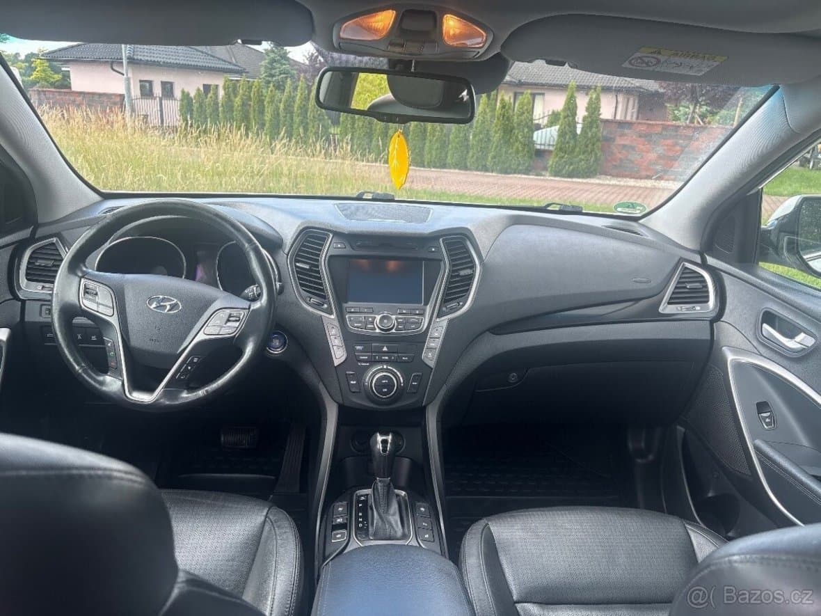 2014 Hyundai SANTA FE - 14