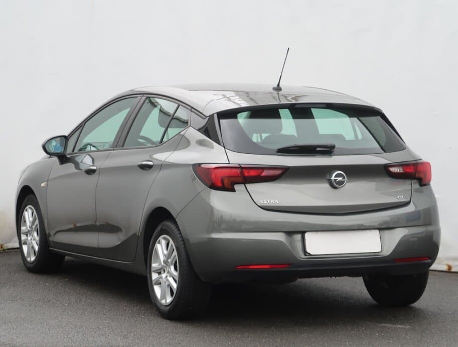 2018 Opel ASTRA - 5