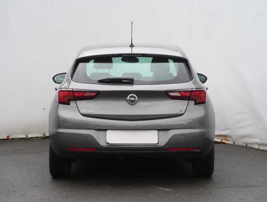 2018 Opel ASTRA - 6