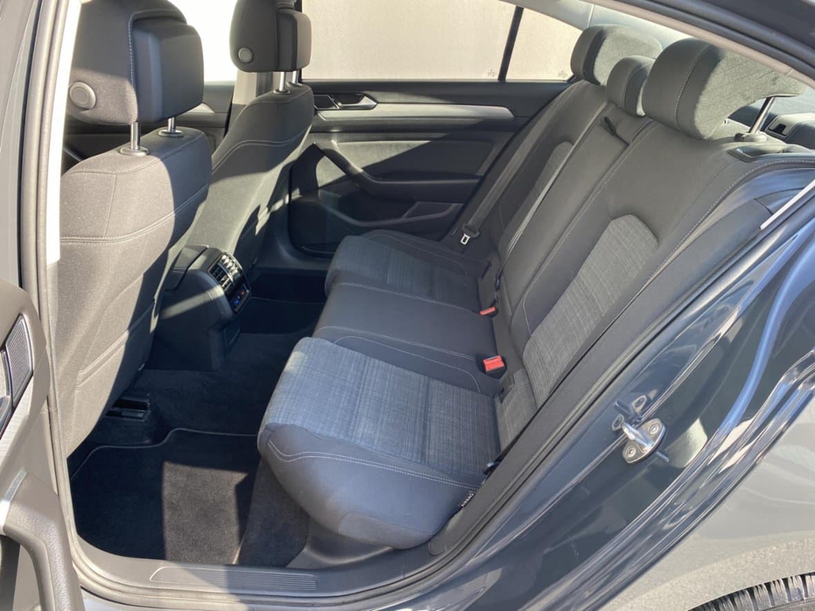 2019 Volkswagen PASSAT - 13