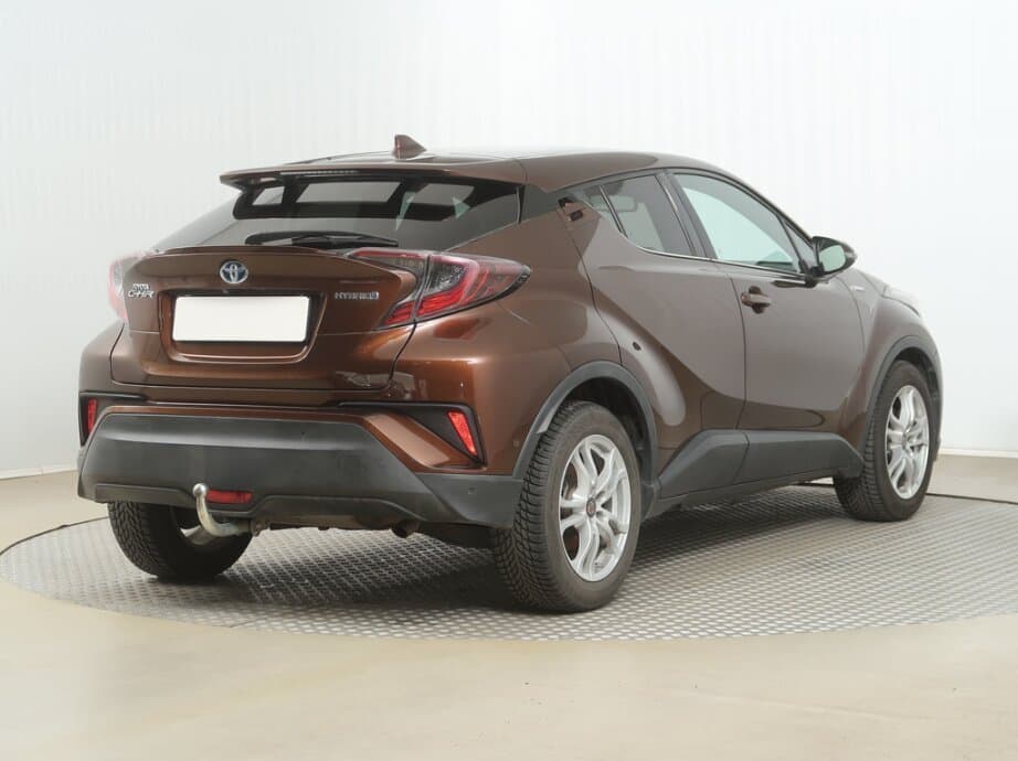 2017 Toyota C-HR - 7