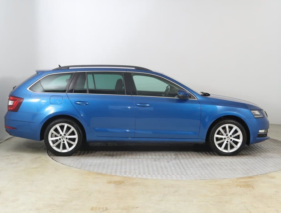 2017 Škoda OCTAVIA - 8