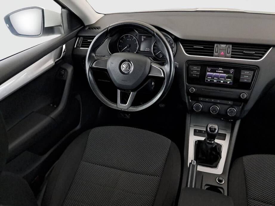 2016 Škoda OCTAVIA - 9