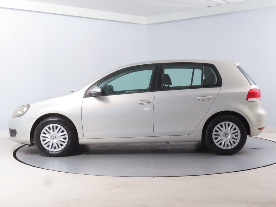 2010 Volkswagen GOLF - 4