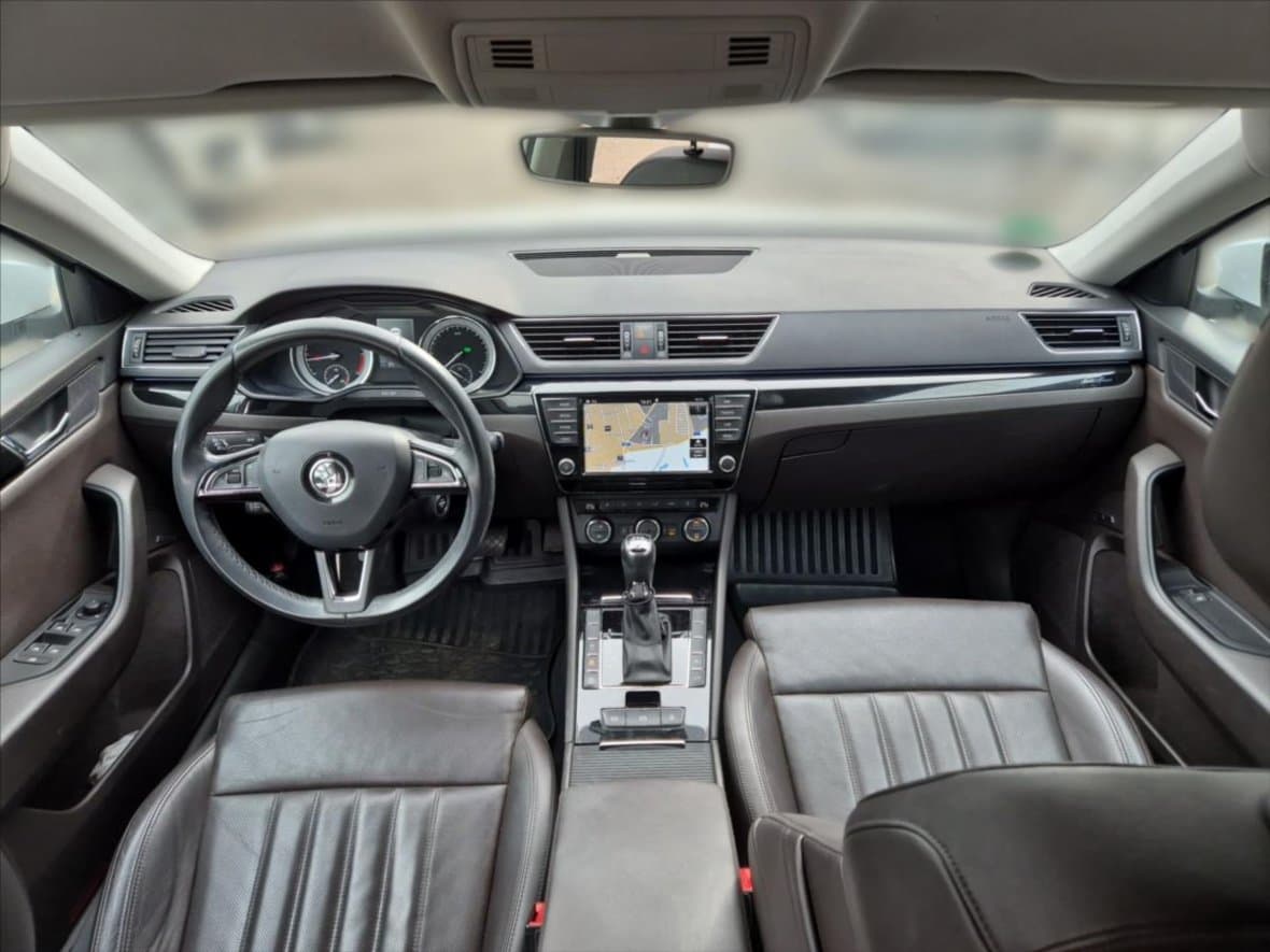 2016 Škoda Superb - 8
