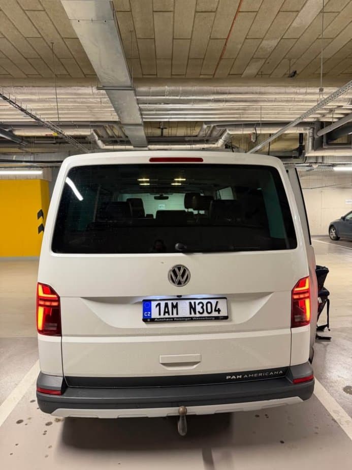 2017 Volkswagen MULTIVAN - 3