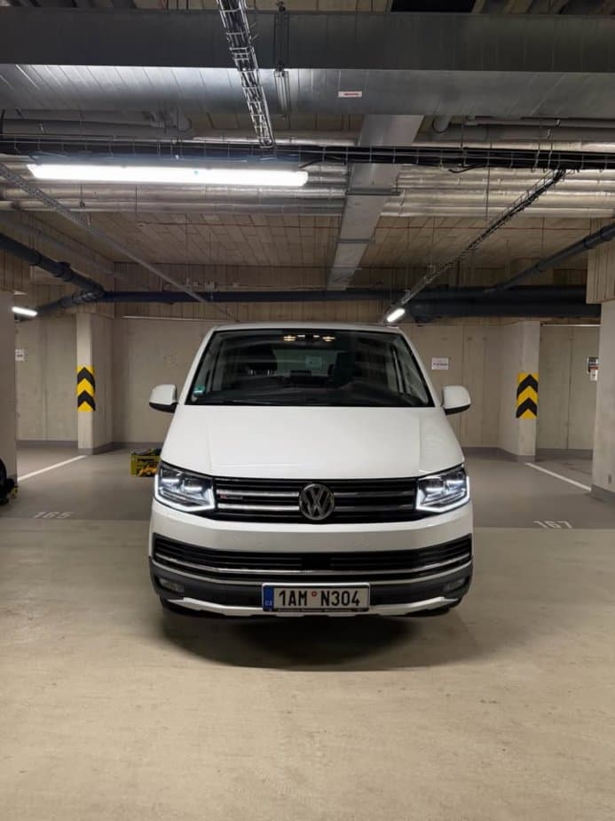 2017 Volkswagen MULTIVAN - 8