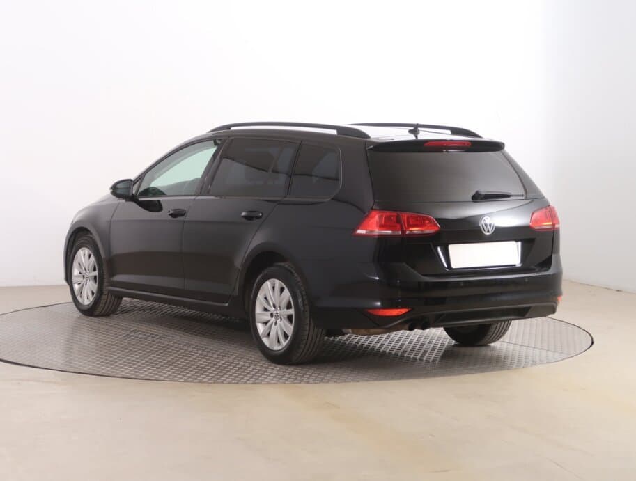 2014 Volkswagen GOLF - 9