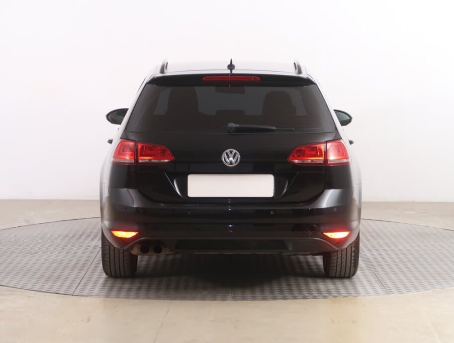 2014 Volkswagen GOLF - 11