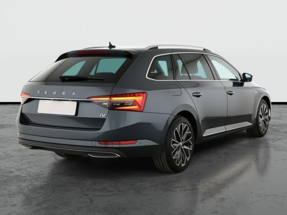2020 Škoda SUPERB - 7