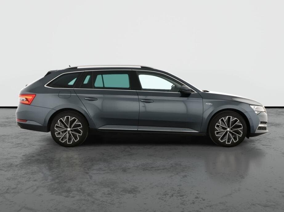 2020 Škoda SUPERB - 8